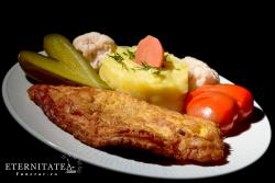 images/meniu-frupt-praznice-iasi/SNITEL PUI SI PIURE_principal_copyright.jpg